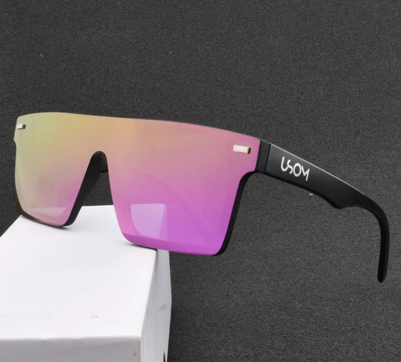 Strapt Shades