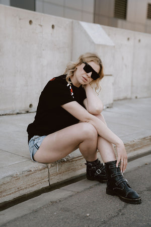 Strapt Shades